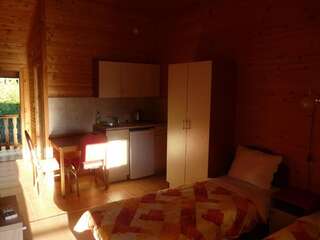 Гостевой дом Guest House Jadran Pol Петровац Номер-студио с видом на сад (2 взрослых)-5